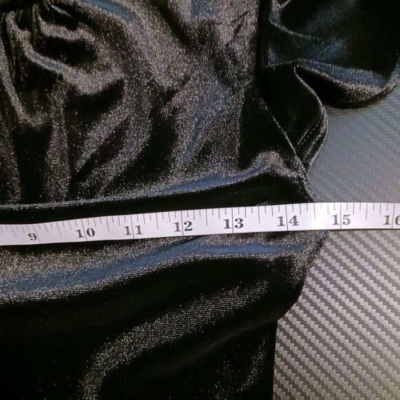 NEW Modcloth Shine with Me Black Velvet Mock Neck‎ Flutter Sleeve Jumpsuit XS - Picture 12 of 15